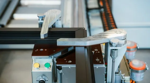 cnc solutions knoppen calvet