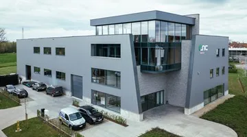bedrijfsgebouw Menen